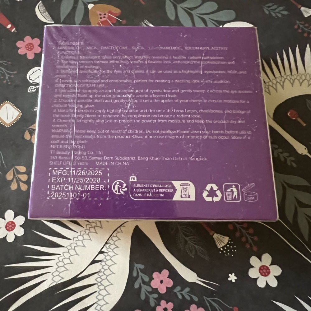 Tarte Blooming Beauty Palette - Picture 2 of 3